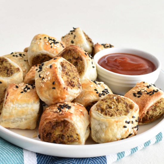 Puff Pastry Sausage Rolls - Recipe photo by recipepocket.com