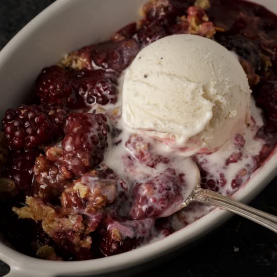 Blackberry Crisp - Recipe photo by Barbara Curry
