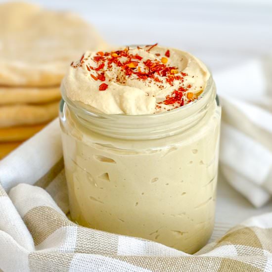 Creamy Vegan Hummus - Recipe photo by Revelinplants