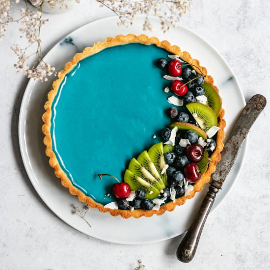 Vegan White Chocolate Tart - Recipe photo by Thedeliciousplate
