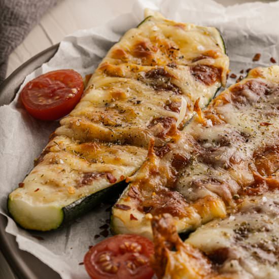 Zucchini Pizza Boats - Recipe photo by TheDeliciousSpoon