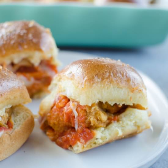Chicken Parmesan Sliders - Recipe photo by fakeginger
