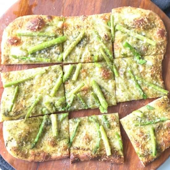 Pesto Asparagus Pizza - Recipe photo by mywaytocook.com