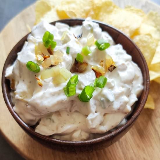 Sour cream and onion dip - Recipe photo by greenbowl2soul