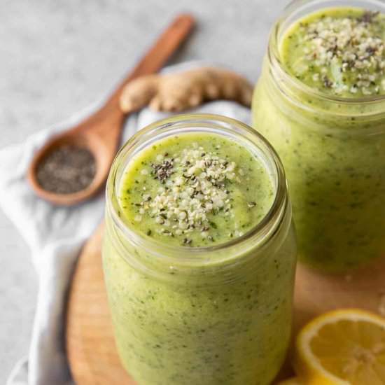 Green Apple Detox Smoothie - Recipe photo by Jar Of Lemons