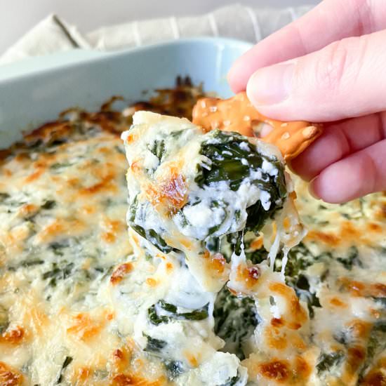 Healthier Hot Spinach Dip - Recipe photo by Sugarylogic