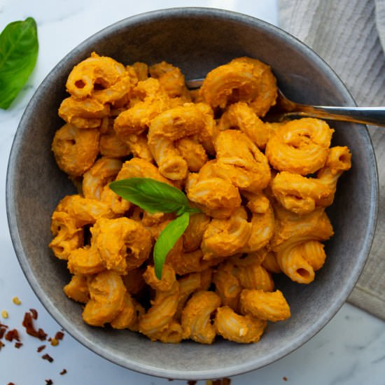 Vegan Gigi Hadid Pasta - Recipe photo by simplyfreshfoodie