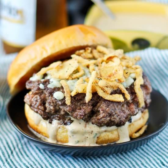 Pub-Style Short Rib Burger - Recipe photo by karenskitchenstories
