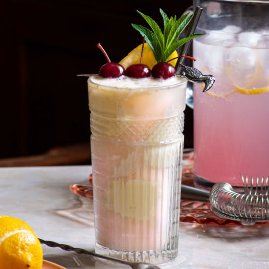Rhubarb Vanilla Floats - Recipe photo by rhubarbandcod