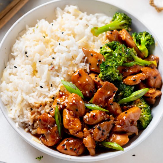 Teriyaki Chicken and Broccoli - Recipe photo by ChefDeHome