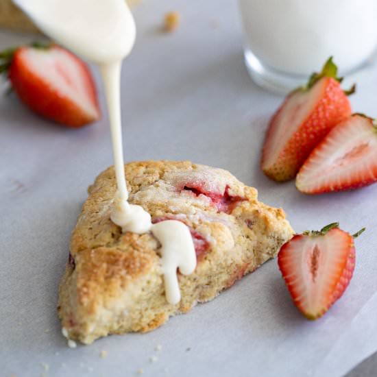 Strawberry Lemon Scones - Recipe photo by Aredspatula