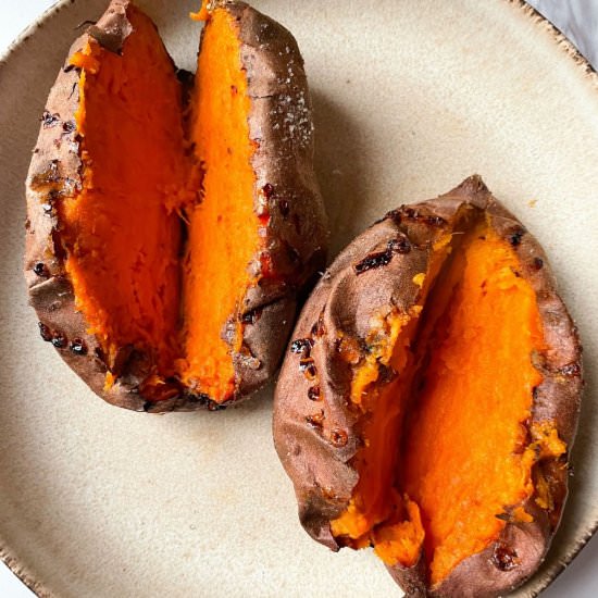 Air Fryer Baked Sweet Potatoes - Recipe photo by frozen_bananas_