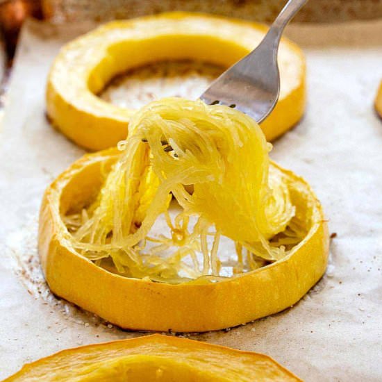 How to Cook Spaghetti Squash - Recipe photo by Jessica Gavin