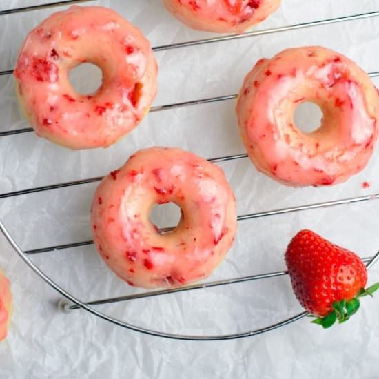 Baked Strawberry Donuts - Recipe photo by noshingwiththenolands