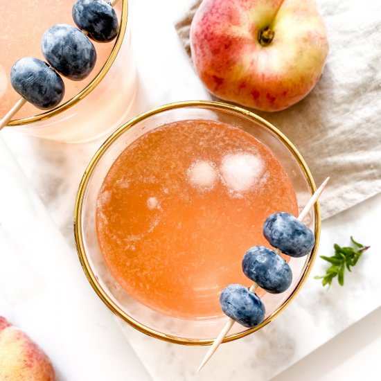 Peach honey mocktail - Recipe photo by Low Histamine Kitchen