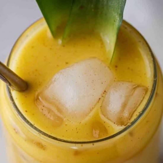Starbucks Iced golden ginger drink - Recipe photo by lifestyleofafoodie