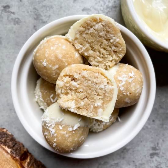 Coconut Lime Energy Balls - Recipe photo by frozen_bananas_