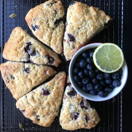 Blueberry Scones with Cardamom - Recipe photo by CurryandVanilla