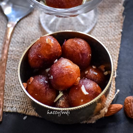 HOW TO MAKE GULAB JAMUN - Recipe photo by hattyfoods