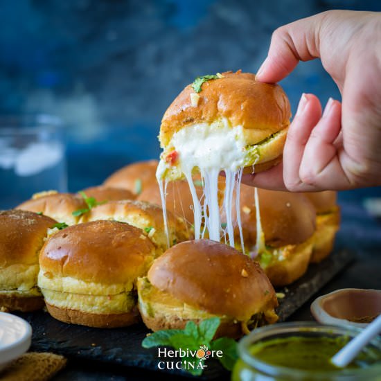 Cheese Chili Toast - Recipe photo by Herbivore Cucina