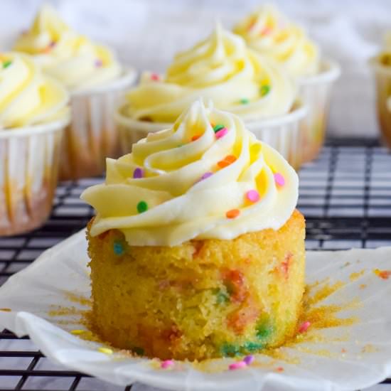 Funfetti Cupcakes - Recipe photo by Sweet Mouth Joy