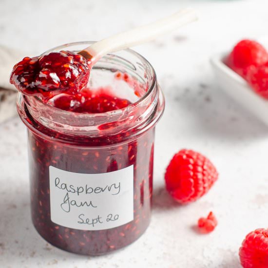 Homemade Raspberry Jam - Recipe photo by lostinf00d