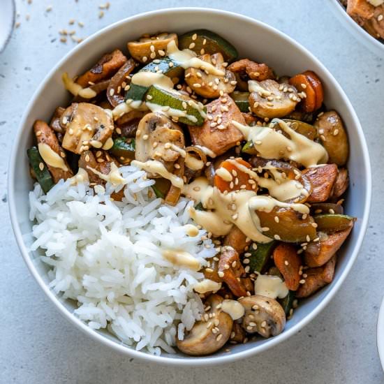 HIBACHI CHICKEN BOWLS - Recipe photo by healthyfitnessmeals