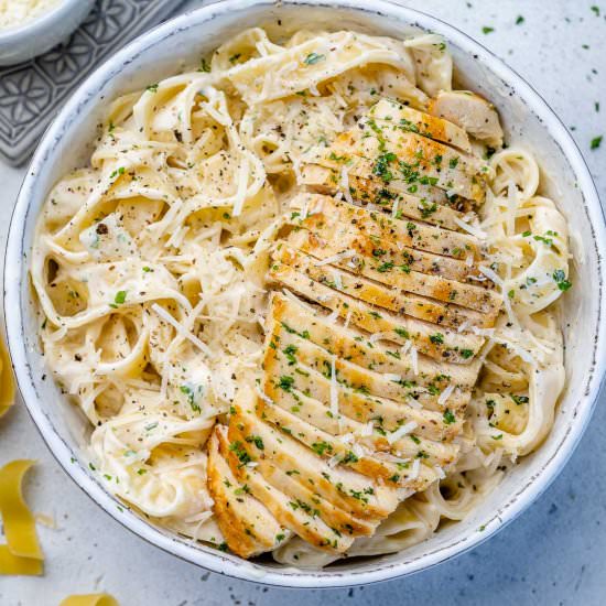 CHICKEN FETTUCCINE ALFREDO - Recipe photo by healthyfitnessmeals