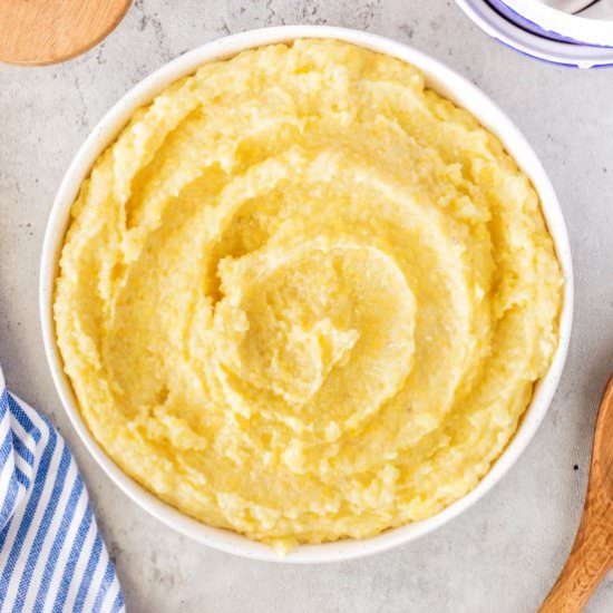 Wonderfully Creamy Polenta - Recipe photo by noshingwiththenolands