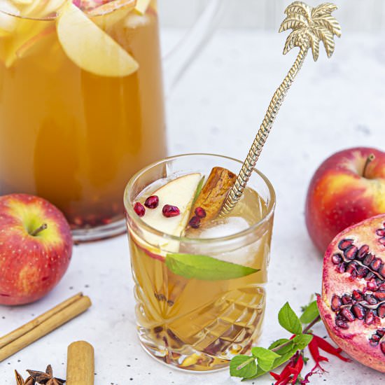 Apple Crumble Cider Punch - Recipe photo by spicyicecream
