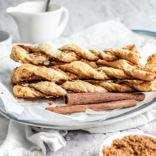 Puff Pastry Cinnamon Twists - Recipe photo by Chopnotch