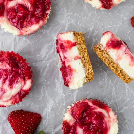 Strawberry Swirl Mini Cheesecakes - Recipe photo by gingersnapsbakingaffairs