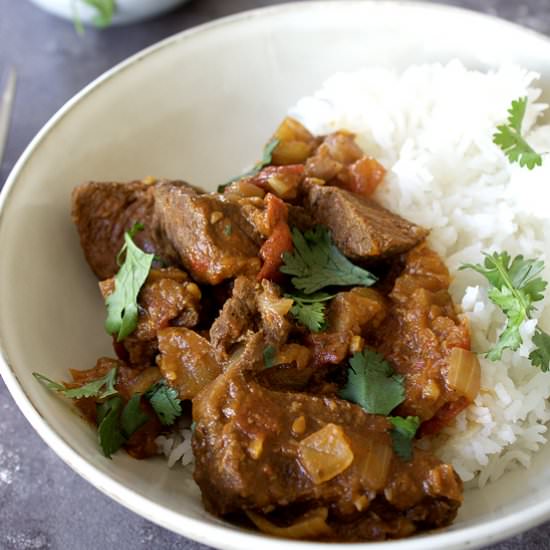Beef vindaloo - Recipe photo by Travel and Food
