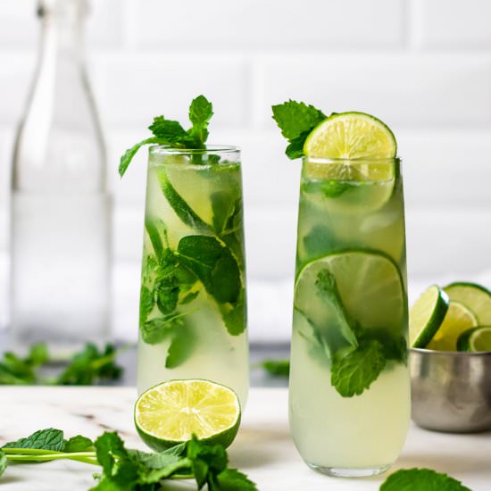 Keto Mojito - Recipe photo by FoodborneWellness