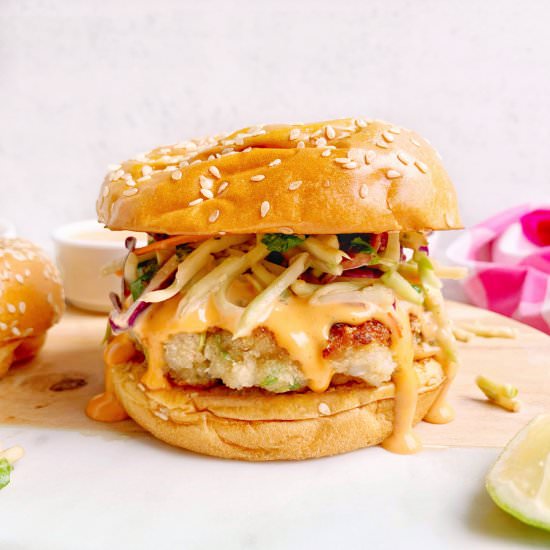 Bang Bang Shrimp Burgers - Recipe photo by Theyummymuffin