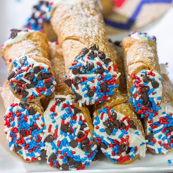 Red White and Blue Cannoli - Recipe photo by spicedblog
