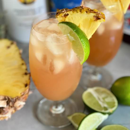 Malibu Bay Breeze - Recipe photo by katiescucina