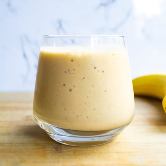 Maca Magic Smoothie - Recipe photo by simplyfreshfoodie