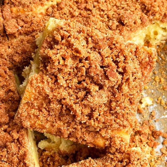 Easy Crumb Cake - Recipe photo by Cakewhiz