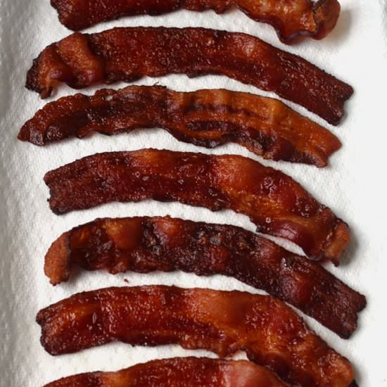Cooking Bacon in the Oven - Recipe photo by Lemon blossoms