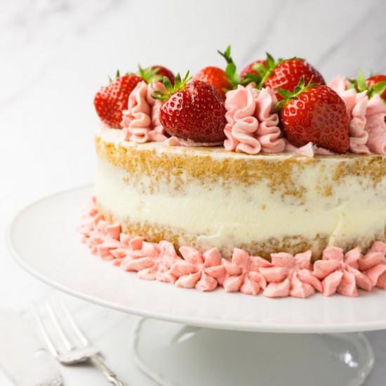 Keto strawberry shortcake - Recipe photo by HereToCook