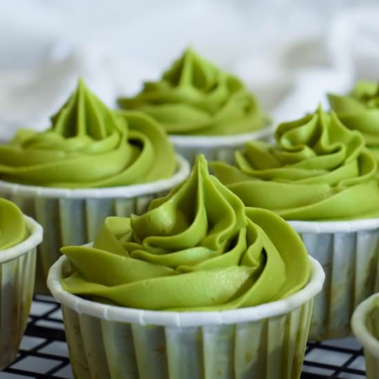Matcha Buttercream Frosting - Recipe photo by Sweet Mouth Joy