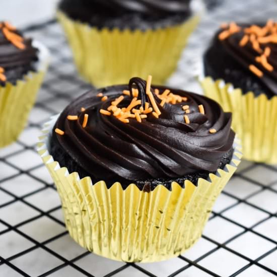 Orange Chocolate Ganache Cupcakes - Recipe photo by bakewithamy