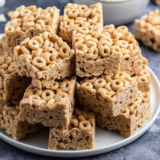 Cheerios Marshmallow Treats - Recipe photo by bellyfull