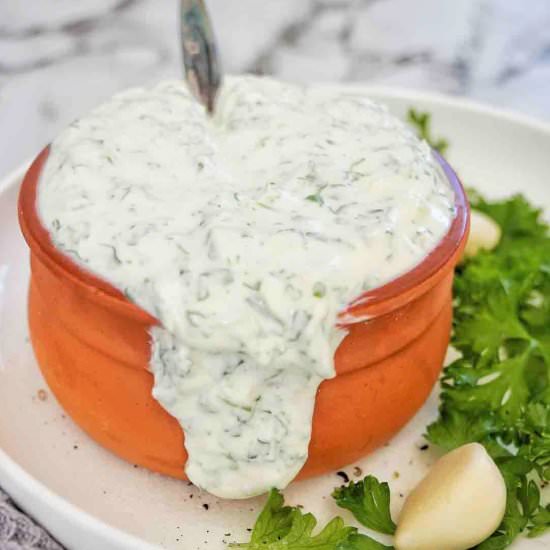 Parsley Yogurt Sauce - Recipe photo by SweetCaramelSunday