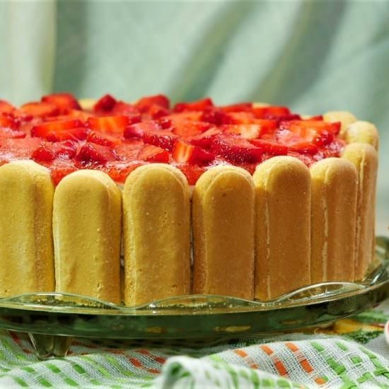 Ladyfinger Strawberry Cheesecake - Recipe photo by TheWorldIsAnOyster
