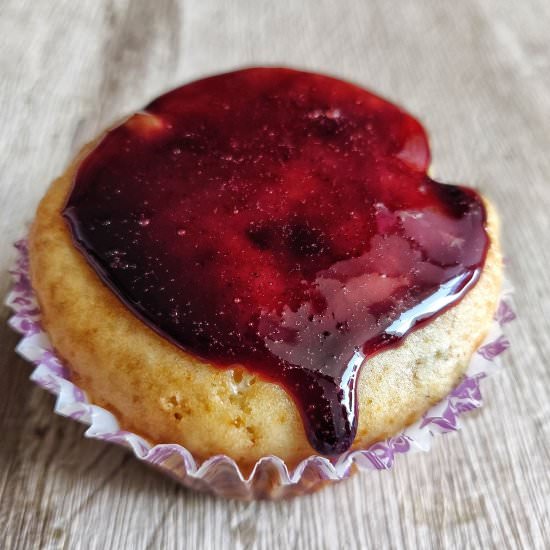 Eggless Blueberry cupcake - Recipe photo by spicensweet