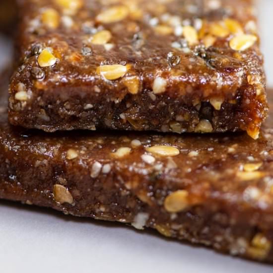 Date Nut Energy Bar - Recipe photo by cookcraftcultivate