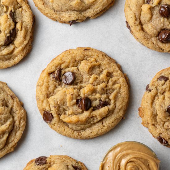 Soft Chewy Peanut Butter Cookies - Recipe photo by cookiedoughdiaries