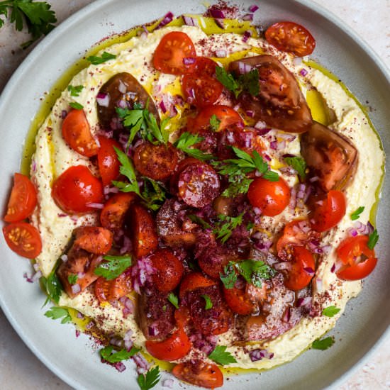 Hummus, Tomato & Sumac Salad - Recipe photo by missrachelphipps